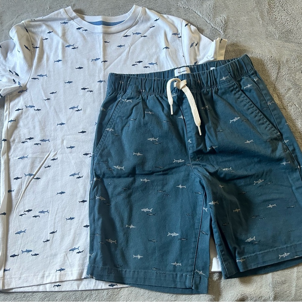 Old Navy Shark Print Kids Set in White and Blue